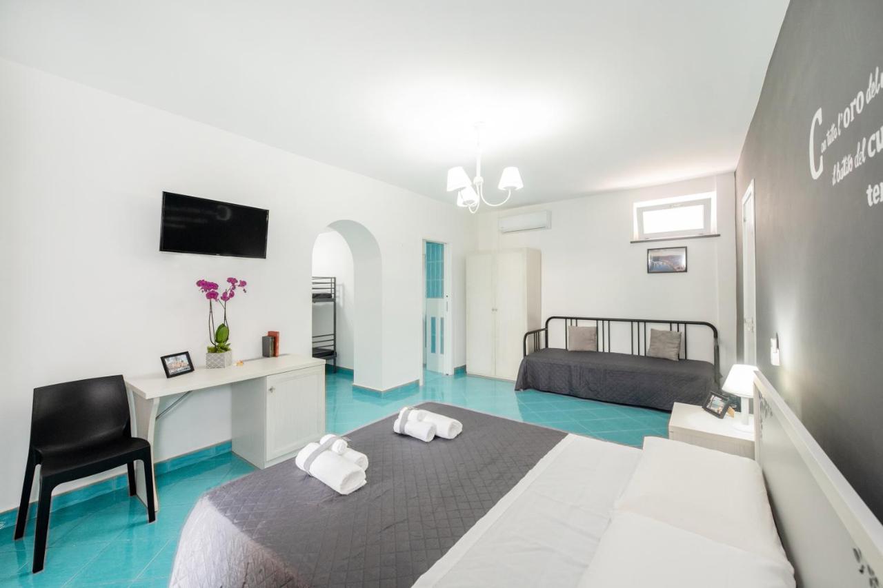 La Casa Del Pozzo Vecchio Bed & Breakfast Прочида Екстериор снимка